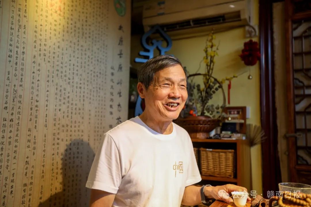 解放路上“幸福图”·大余篇│从摆摊子到开公司